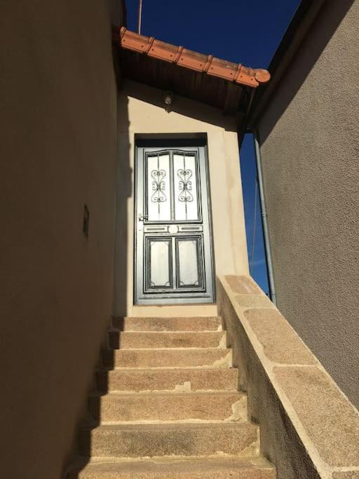 Veroliv : Superbe Appartement Renove Proche Du Centre-Ville Ле-Крёзо Экстерьер фото